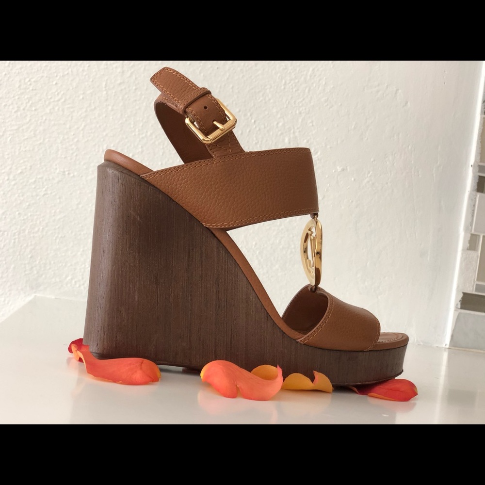 Plantform shoes - Picture 3 of 3